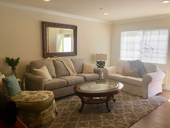 3rd image of 7517 Herschel Ave #3