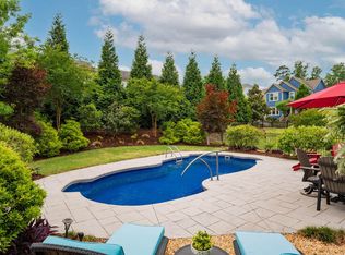 20 Tarwick Ave, Chapel Hill, NC 27516