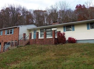 8 E Sunset Hill Rd, Blairstown, NJ 07825