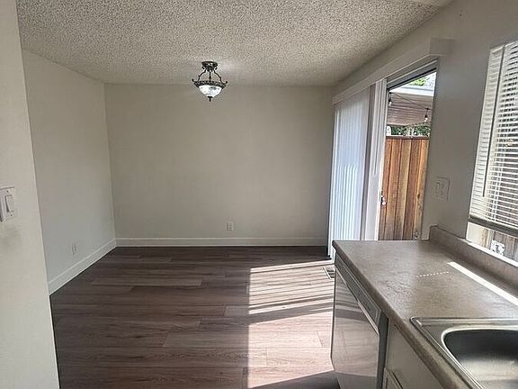 5th image of 888 Mesa Ridge Dr APT 3