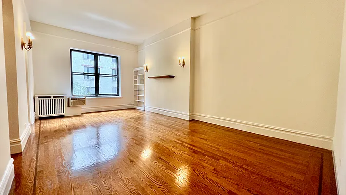 Rented by JK Dansar Corp | media 8