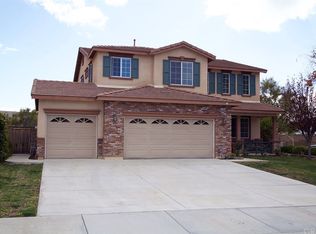 41016 Crimson Pillar Ln, Lake Elsinore, CA 92532