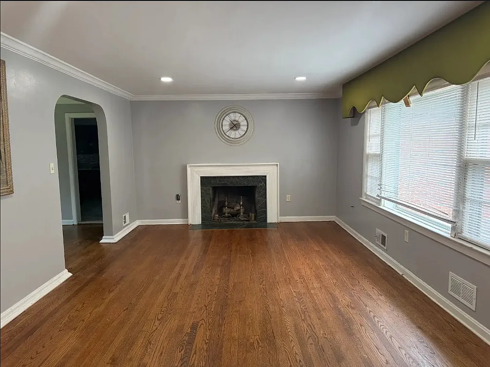 5 bed, 3016 sqft, $3,895 — Photo 3