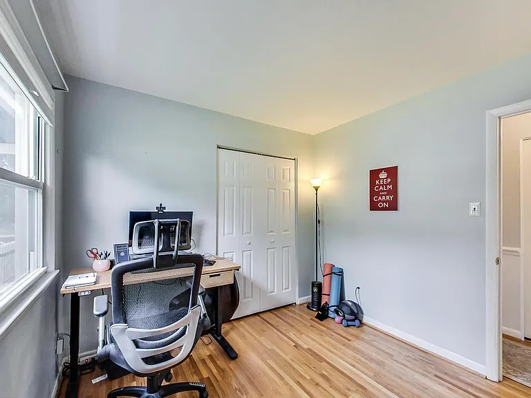 4704 Lance Ct — Photo 31