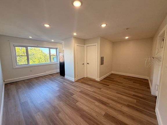 3rd image of 2505 John F Kennedy Blvd #62E