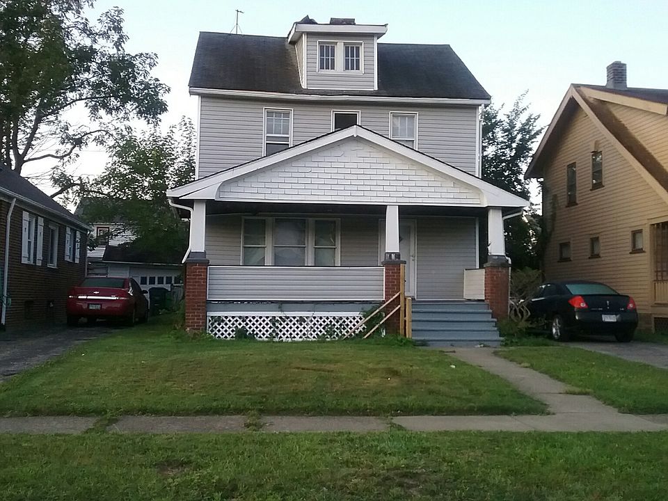 1st image of 13702 S Parkway Dr