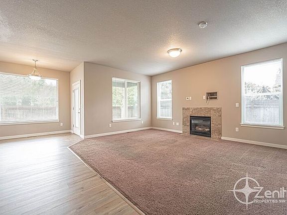 3rd image of 3001 NE Emmerson Ct
