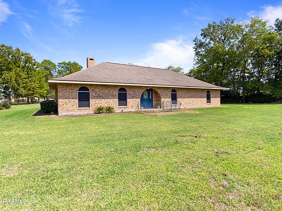 1012 Huval Rd, Breaux Bridge, LA 70517 | MLS #23008919 | Zillow