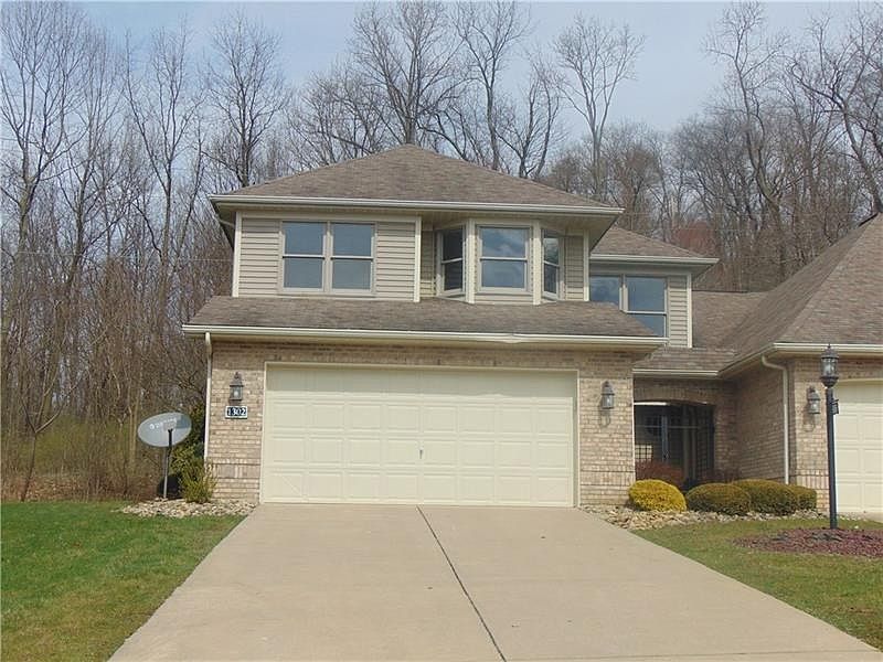 1st image of 1302 Hunt Club Dr