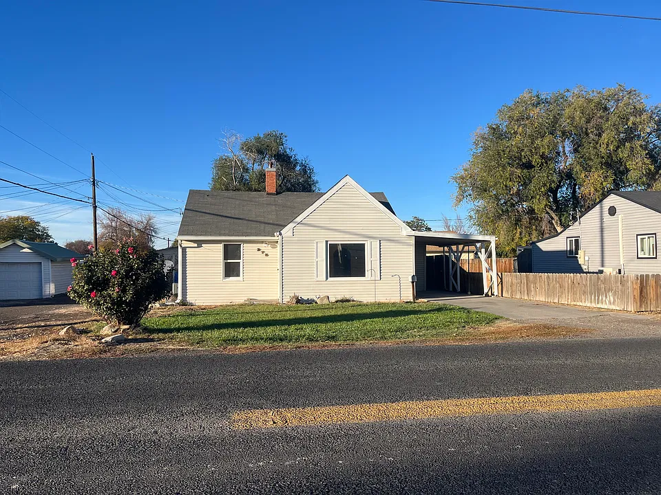 275 Heyburn Ave