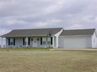 159 Gumbottom Rd, Waco, KY 40385