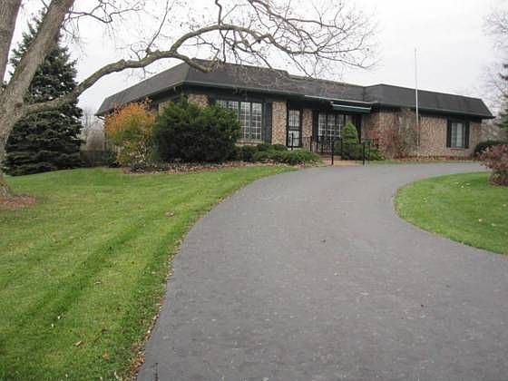 1st image of 812 McBurney Dr