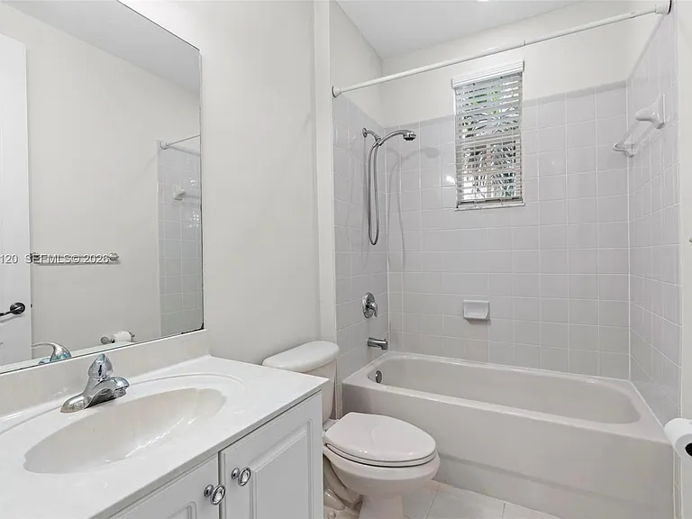 419 SW 147th Ave #108 — Photo 9