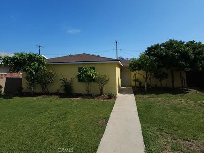 854 E Bishop St, Santa Ana, CA, 92701