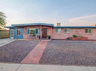 3670 W Eastham Ln, Tucson, AZ 85741