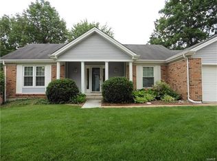 16526 Winter Leaf Dr, Ballwin, MO