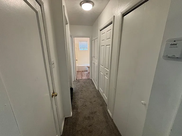 717 Jefferson Rd — Photo 11