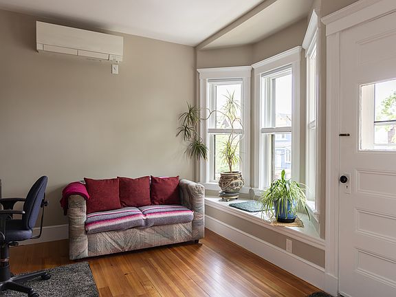 4th image of 59 Liberty Ave #2