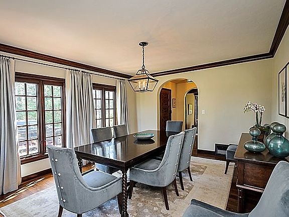 5th image of 118 Los Robles Dr