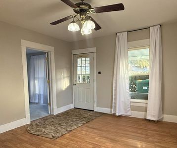 105 E 3rd St, Macon, MO, 63552