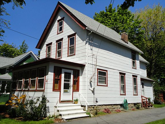 2nd image of 48 E Union St