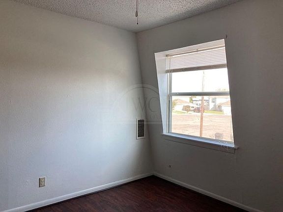 4th image of 2300 Wales Cir Unit A