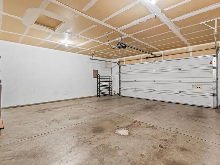 3614 E Hand Cart Ln — Photo 20