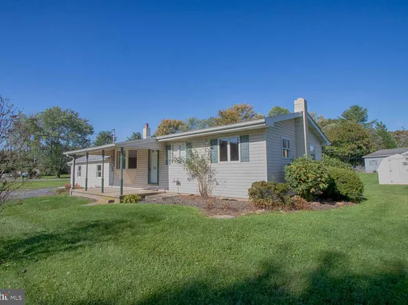 316 Hawk Ave, Wind Gap, PA 18091