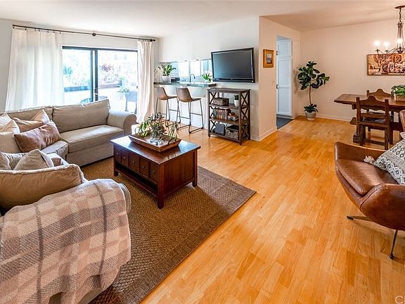3rd image of 5000 S Centinela Ave APT 238