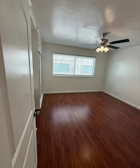 1407 W 148th St #1 — Photo 10