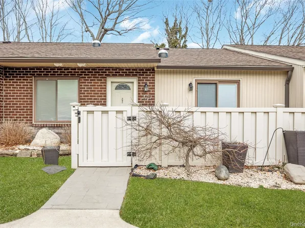 225 Birchwood Road, Coram, NY 11727