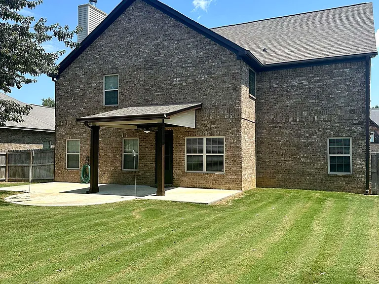 121 Hawks Tail Dr — Photo 39