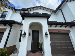 8902 NW 103rd Path #2017, Miami, FL 33178