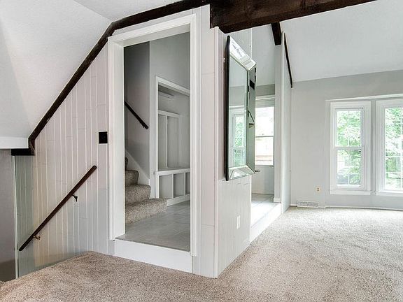 4th image of 9020 W 104th St