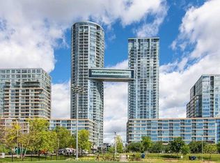 10 Capreol Ct #719, Toronto, ON M5V 4B3