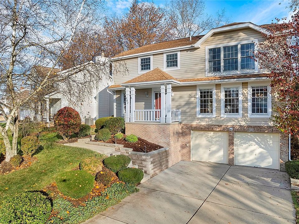 1st image of 402 Pebble Creek Dr