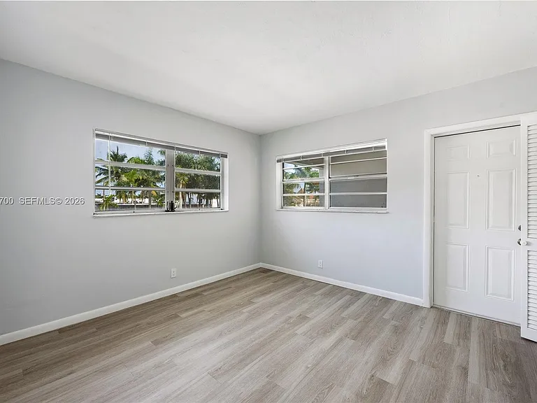 1825 Cleveland St #12 — Photo 11