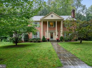 9909 Hillridge Dr, Kensington, MD 20895