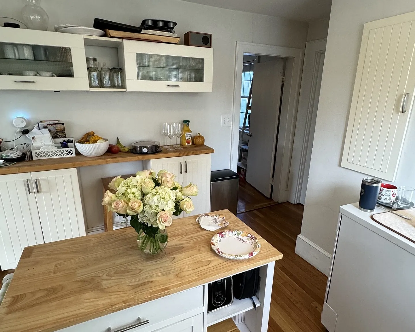 2 bed, 1168 sqft, $3,500 — Photo 3