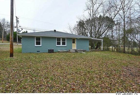 3rd image of 501 Saint Joseph Dr NW