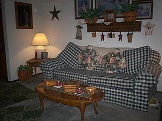 4th image of 644 Wisconsin Dr