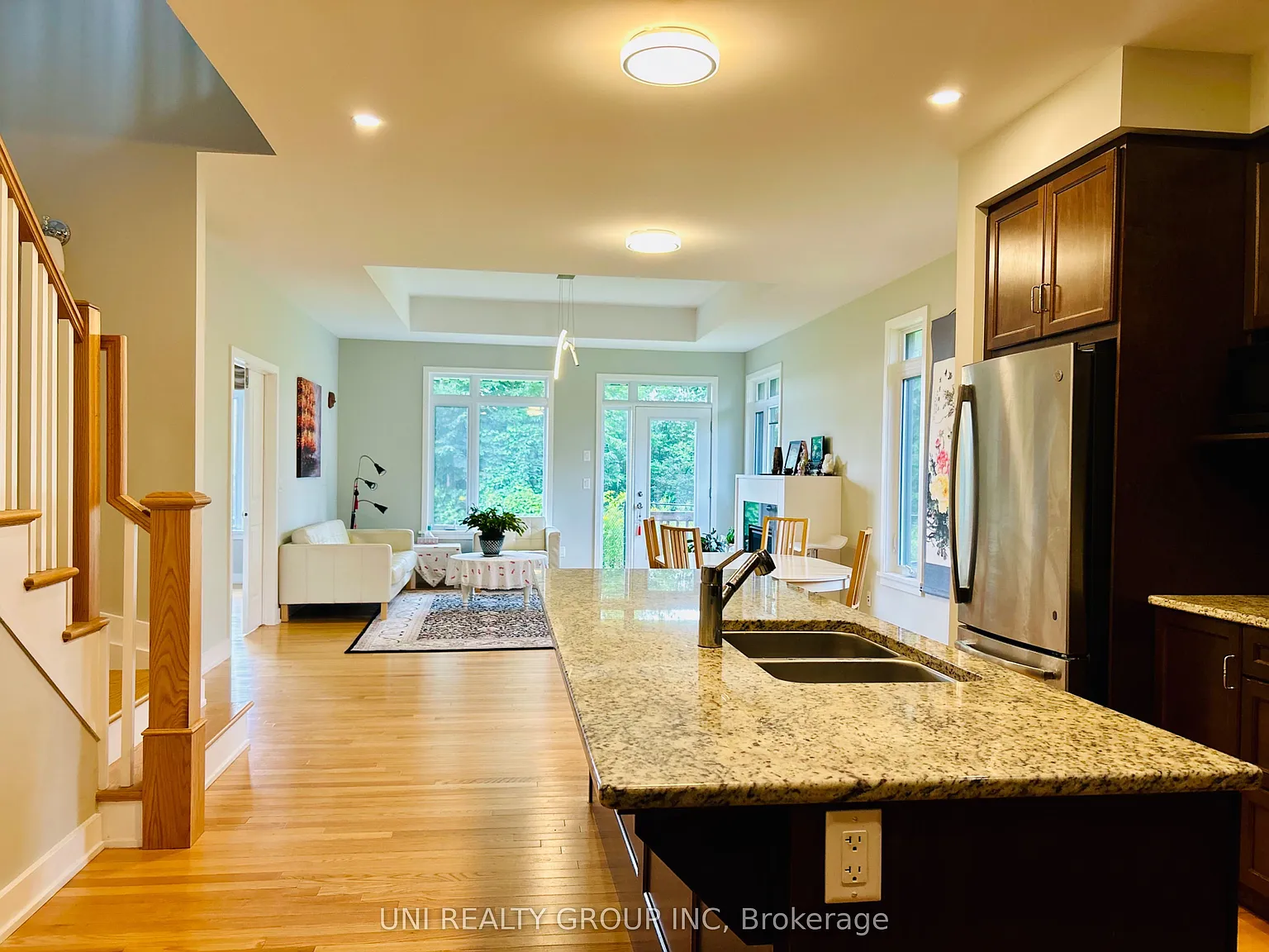 3 bed, $3,200 — Photo 4