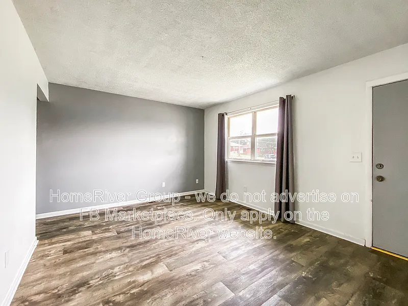 2 bed, 1.0 bath, 850 sqft, $1,200 — Photo 3