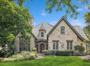 31 S Oak St, Hinsdale, IL 60521