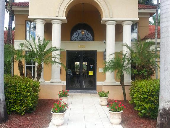 2nd image of 4021 San Marino Blvd APT 301