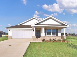 2790 Chevy Cir, Pace, FL 32571