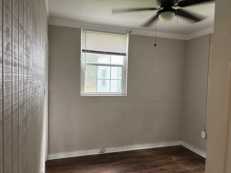 313 S 11th Ave — Photo 18