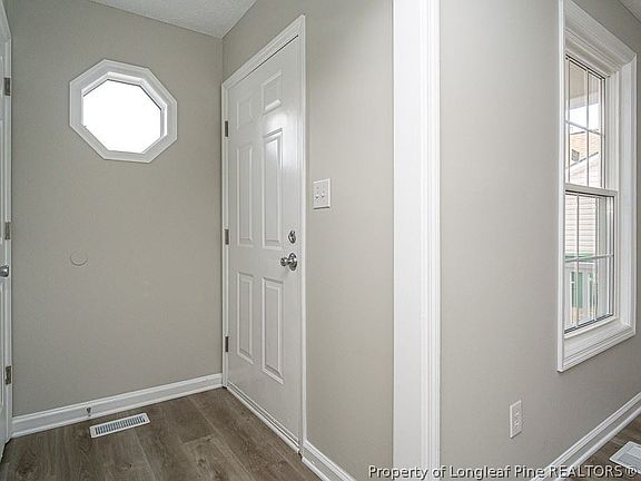 5th image of 3210 Lubbock Dr