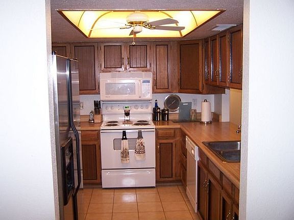 4th image of 10408 W Hazelwood Ave