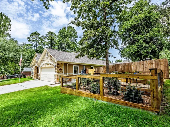 1856 Rollingwood Dr, Huntsville, TX 77340